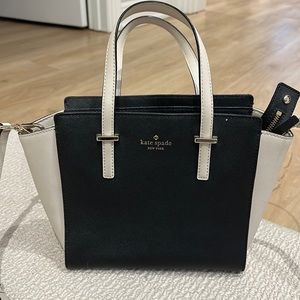 Kate Spade crossbody purse